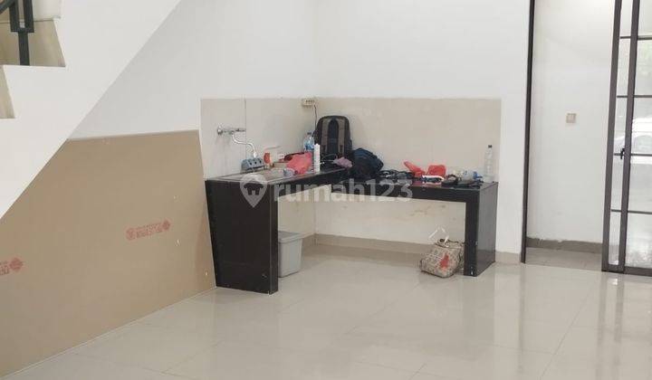 Disewakan Rumah Ready Uk 4x12 2 Lantai Di Green Lake City 1