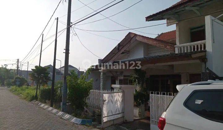 Dijual Rumah Second 2lt di Pondok Candra, Dekat Akses Ke Merr 2