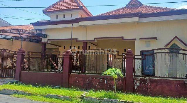 Rumah Jemur Andayani Kondisi Terawat Lokasi Strategis Dekat Petra 1