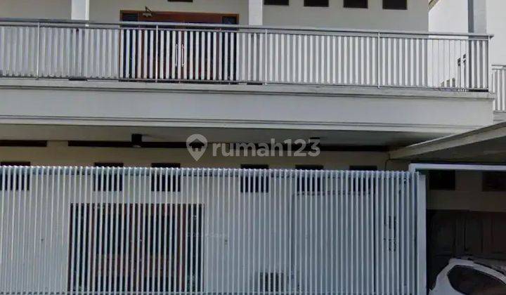 Rumah Minimalis Sutorejo Terawat Siap Huni, Row Jalan Lebar 2