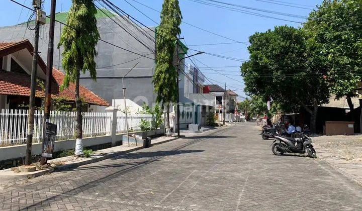 Rumah Cocok Kantor Atau Usaha Row Jalan Lebar Dekat Raya A. Yani  2