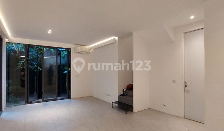 Rumah dengan Lingkungan Asri dan Nyaman Limo Depok 2