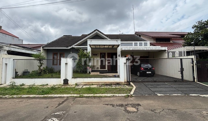 Simple House@Cinere Complex Frontmost Price Ready to Negotiate 2