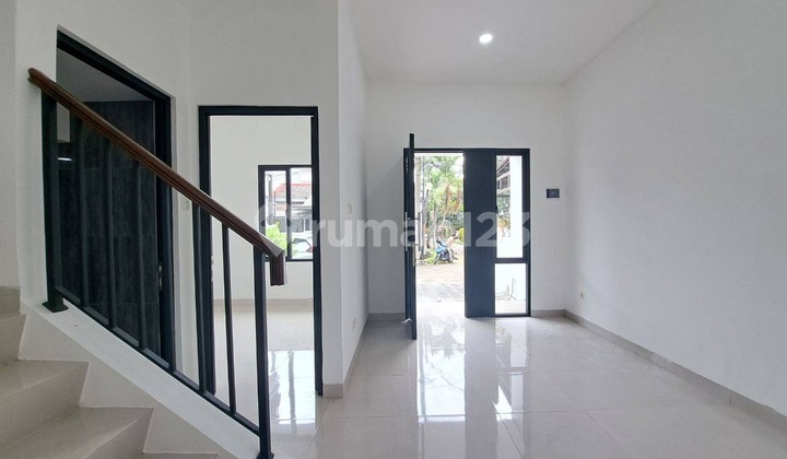 Rumah 2 Lantai Bintaro Dalam Komplek Cocok Untuk Keluarga Muda 2