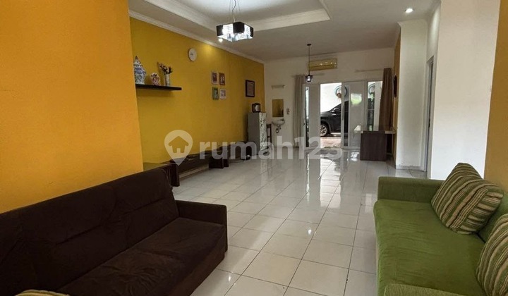 Beautiful Jagakarsa House Near South Jakarta Best Price 2