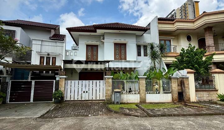 Rumah Asri Hadap Taman Cinere Dekat Lebak Bulus Rumah Asri Hadap Taman Cinere Dekat Lebak Bulus