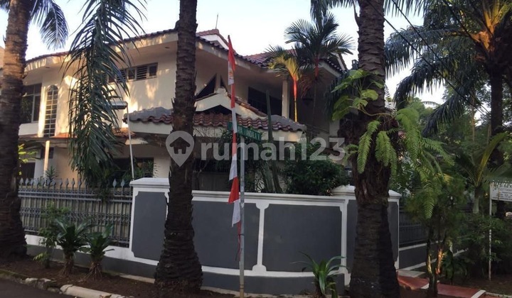 Hoek Kuningan House South Jakarta (Behind Pomelotel Hotel) 2