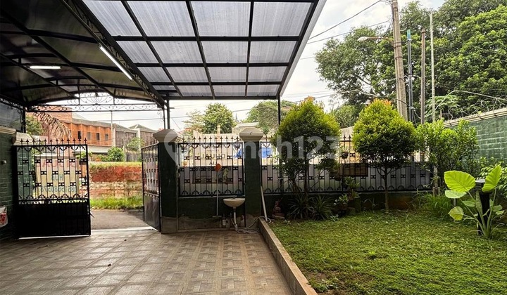 Best Deal Cinere! House in a Complex in an Elite Neighborhood 2