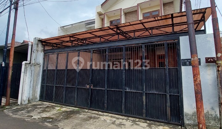 Rumah 2 Lantai Abdul Majid Jakarata Selatan Rumah 2 Lantai Abdul Majid Jakarata Selatan