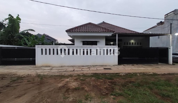 Beautiful Move-In Ready House in Cinere, Flanked by Krukut and Brigif Highways. 2