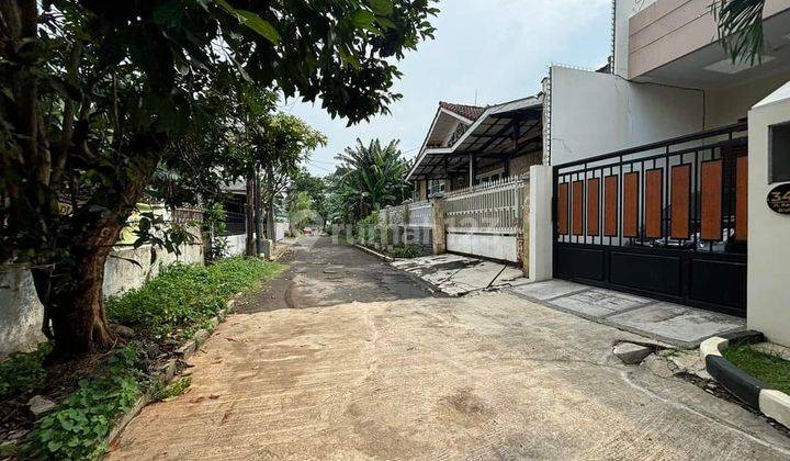 Rumah Tua Hitung Tanah Cinere Bentuk Bagus Dekat Tol Dibawah Njop