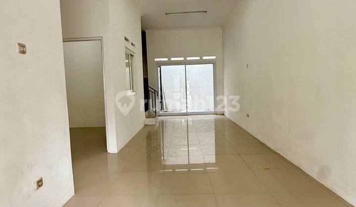 Rumah Siap Huni Komplek One Gate Krukut 2 Menit ke Pintu Tol 2