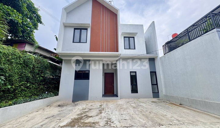 Brand New House in Cinere Ready to Live In & Strategically Located Near Toll Gate 2