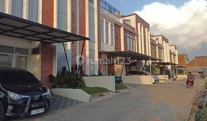 DIJUAL RUMAH DIDALAM CLUSTER di Jl Cihanjuang KBB  2