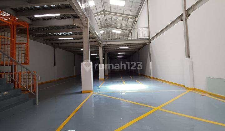 Disewakan gudang + kantor ready rapi prepedan kalideres 400m2 furnished one gate system 2