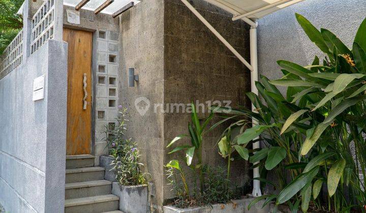 Villa For Sale 3 Bedrooms At Kerobokan Bali 2