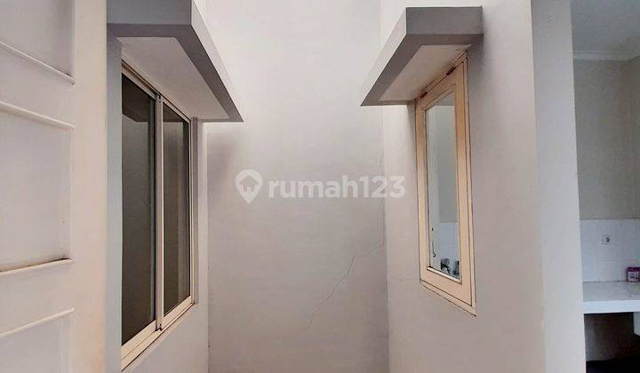 Rumah Brand New Rapi Siap Huni di Kawasan Elit Summarecon Serpong  2