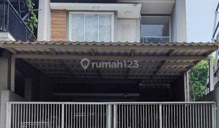 Dijual Rumah cantik rapi siap huni dekat sekolah Athalia & pasar 1