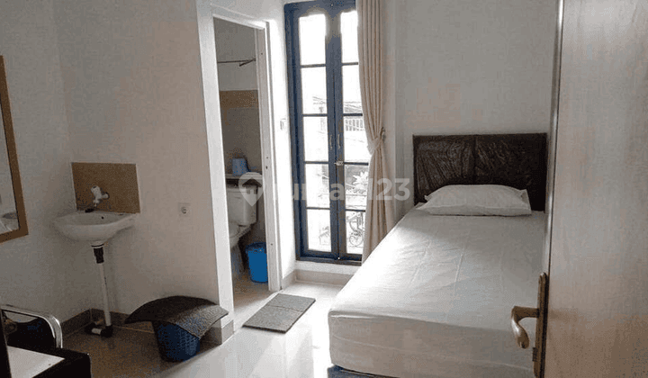 Rumah Kost Strategis 24 Kamar Duren Sawit  S7037 2