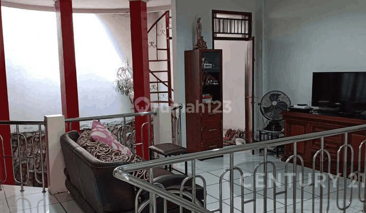 Rumah 2 Lantai Dalam Lingkungan Tenang Di Rawamangun S7923 2