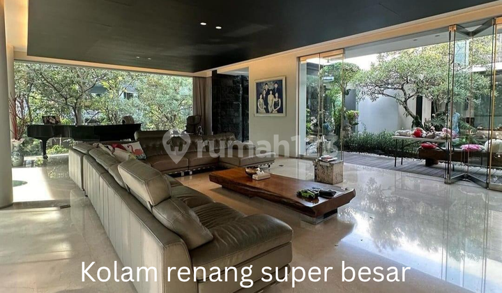 Dijual Rumah Mewah Hook Lotus Pakace - Pik Jarang Ada