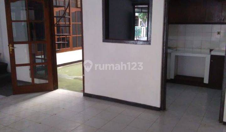 Dijual Rumah 2 Lantai Di Komplek Hunian Arcamanik, Kota Bandung, Shm, 1,5 M, Sangat Cocok Untuk Tempat Tinggal, Kantor, Ataupun Tempat Usaha 2