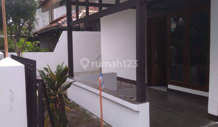 Dijual Rumah 2 Lantai Di Komplek Hunian Arcamanik, Kota Bandung, Shm, 1,5 M, Sangat Cocok Untuk Tempat Tinggal, Kantor, Ataupun Tempat Usaha 1