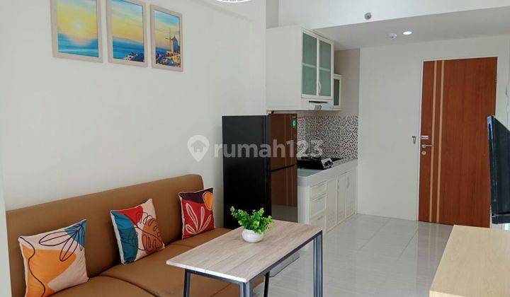 Apartement Puncak Dharmahusada 2 BR Furnished Bagus View City 2