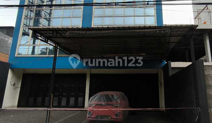 Ruko 2 Jejer 4 Lantai Bagus di Perak Lokasi Strategis  1