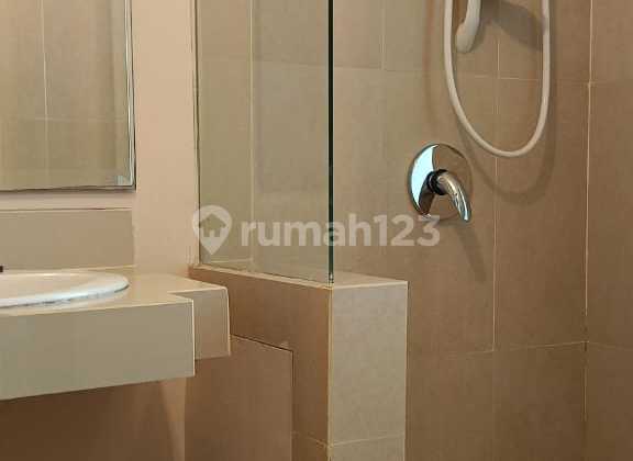 Apartment U Residence 1 Bagus Rapi dan Terawat Seberang UPH Pelita Harapan 2