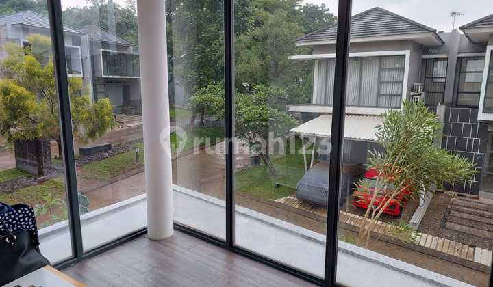 Rumah Bagus Hook 2+1 Kamar di BSD Dekat Stasiun Rumah Bagus Hook 2+1 Kamar di BSD Dekat Stasiun