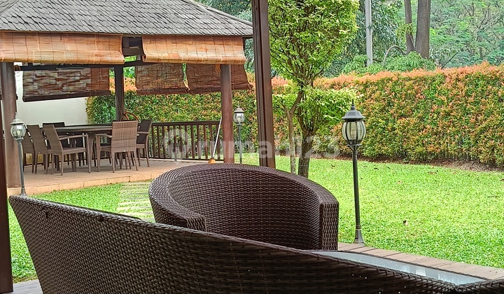 Modern House Large Garden Navapark BSD Fully Furnished