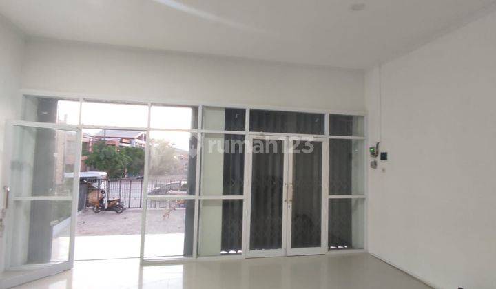 Ruko Bagus 2 Lantai Di Jalan Lintas Sumatera Sukarno Hattaparkir Luas 2