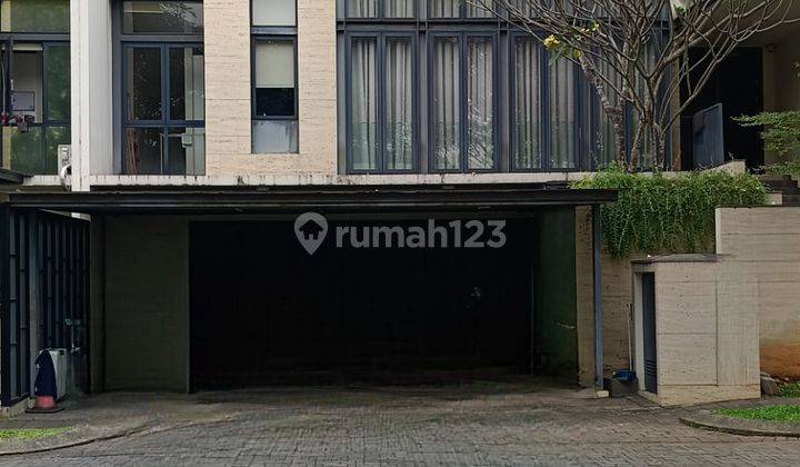 Rumah Mewah 600m2 Taman Luas Full Furnished Di Navapark Bsd 1