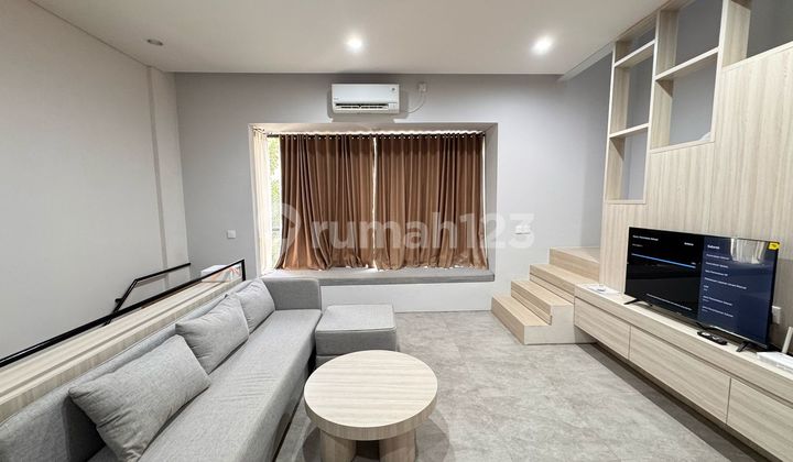 Nice 3-Story House with Luxurious Interior Design, Furnished, in Tabebuya BSD.