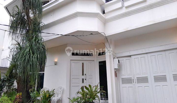 Dijual Rumah Bagus 2 Lantai Kawasan Elite Pondok Indah 2