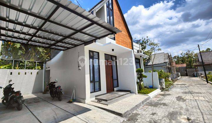 Dijual Rumah Scandinavian 400 Jt an Diskon 17 Jt, Dekat Kota Jogja 1