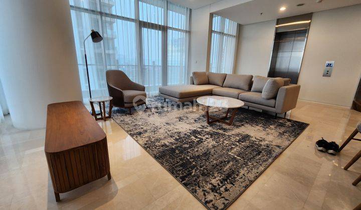 DISEWAKAN LUXURY APARTMENT Monteverde Tower, 3 Bedroom Full Furnished 211 sqm. 1