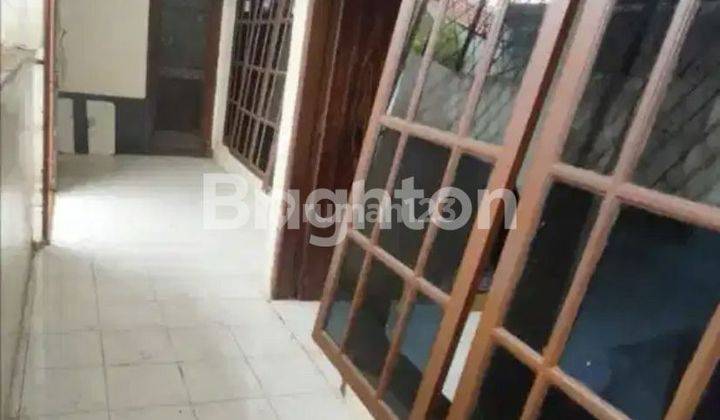 Jarang Ada  Rumah Di Menceng Jakarta Barat  SHM 1