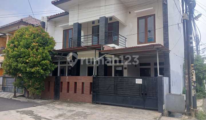 For Rent House in Larangan Indah Ciledug Tangerang 1