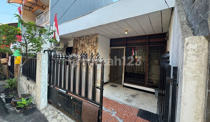 Di Jual Rumah Strategis di Tanjung Duren Jakarta Barat 2