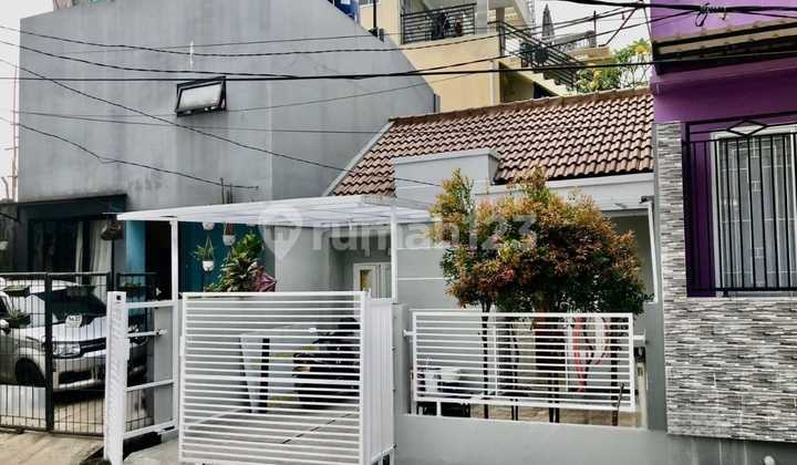 Di Jual Rumah Komplek Strategis Serengseng Kembangan Jakbar Di Jual Rumah Komplek Strategis Serengseng Kembangan Jakbar