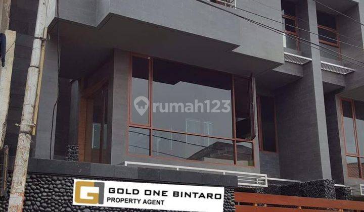 Di Jual Rumah 3 Lantai Semi Furnished Di Pejaten Jakarta 1