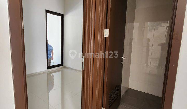 Disewakan Rumah Baru Minimalist Discovery Sektor 7 Bintaro Jaya Tangsel 2