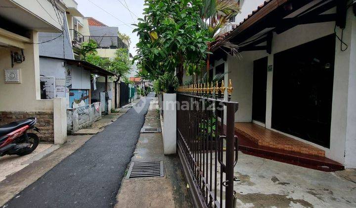 Di Jual Rumah Di Radio Dalam Jakarta Selatan  2