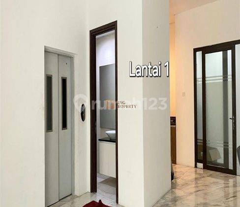 Townhouse 5 Lantai Mewah Springhill Golf Residences Kemayoran 2