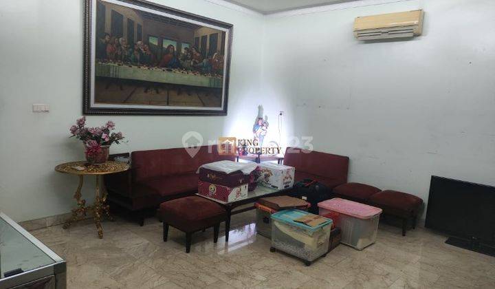 Rumah mewah Daerah Tosiga Kebon Jeruk Furnish siap Huni SHM 2