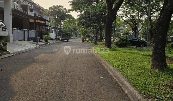 Rumah 1 Lantai Depan Taman Dengan Row Jalan Besar Di Alam Sutera 1