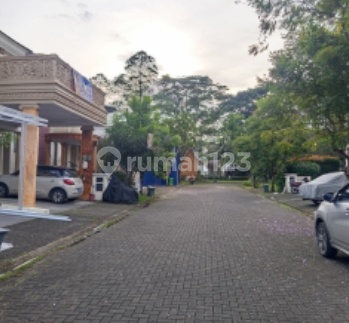 Attractive Price Beautiful Renovated Move-In Ready House in BSD Tangerang