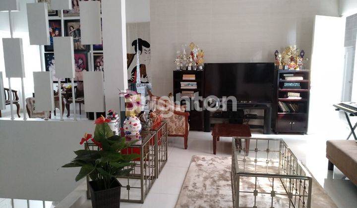 *RUMAH DI KEMANG PRATAMA 2* ( semi Furnished ) 2